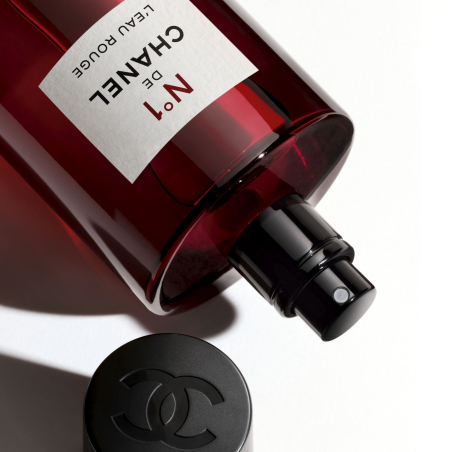 N°1 de Chanel L'Eau Rouge Bouteille d'eau Parfumée Revitalisante