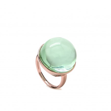 BAGUE AVEC UNE PIERRE RONDE VERTE