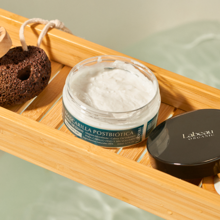 Masque Post-Biotique