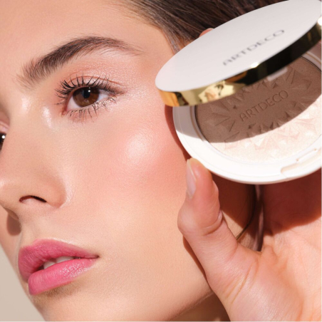 Glow Highlighting Powder