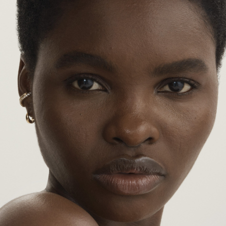 Softlight Skin-Smoothing Liquid Foundation