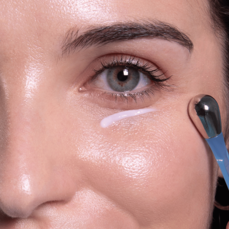 Zoom In Illuminating Eye Cream