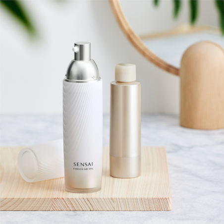 SENSAI ESSENCE DAY VEIL 40ml