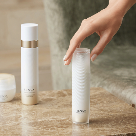 SENSAI ESSENCE DAY VEIL 40ml
