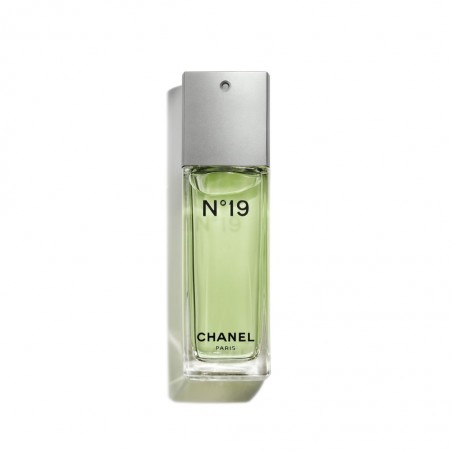 N°19 Eau de Toilette