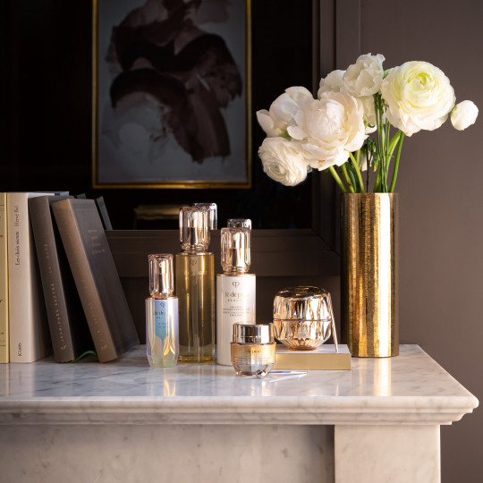 La Créme de Cle De Peau Beaute