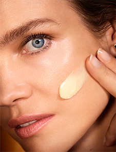 Abeille Royale Night taping treatment Guerlain