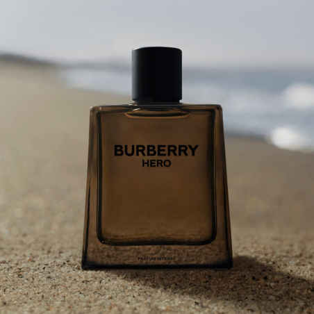 Burberry Hero Parfum Intense per Uomo