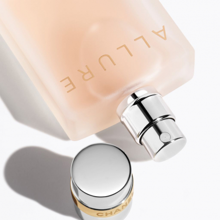 Allure Perfume Suave para o Cabelo