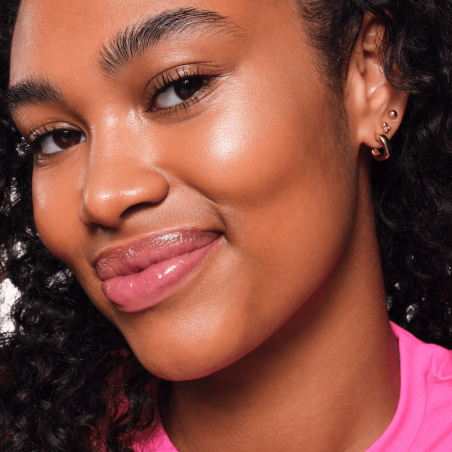 Iluminador em Barra Baby Got Glow