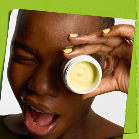 Creamy Eye Treatment With Avocado