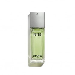 N°19 Eau de Toilette